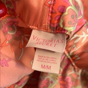 Victoria's Secret Intimates & Sleepwear - Victoria Secret preowned silk Pajamas good cond. Victoria's Secret Intimates & Sleepwear - Victoria Secret preowned silk Pajamas good cond.